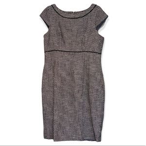Karl Lagerfeld Paris Black/White Tweed Cap Sleeves Dress Size 10